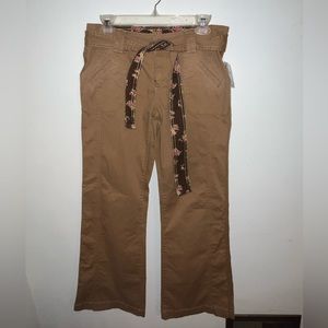 Earth Rocks Flare Pants Junior’s Size 7 NWT